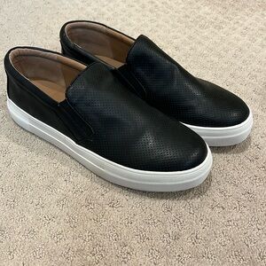 Steve Madden platform slip on sneakers